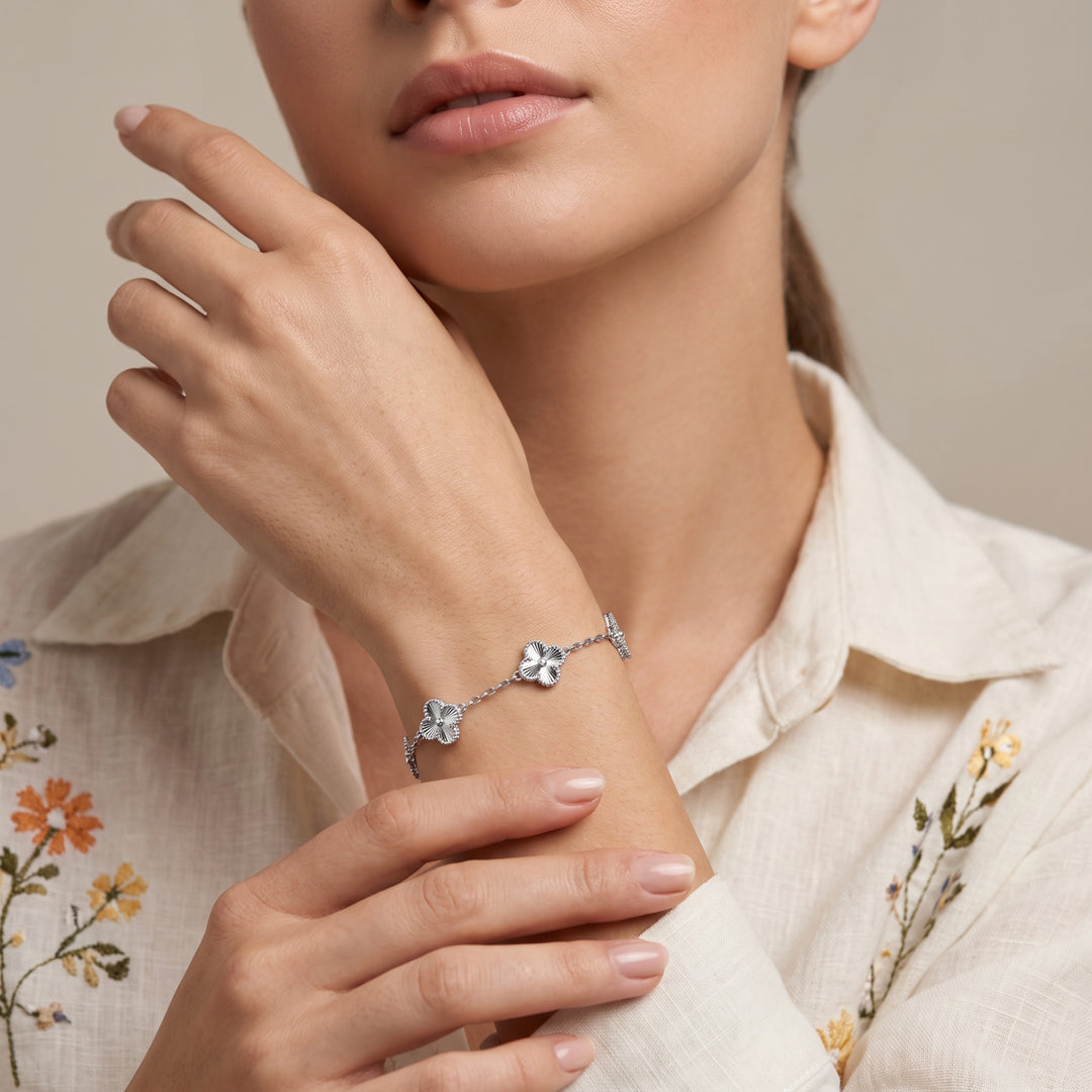 Flowers silver bracelet