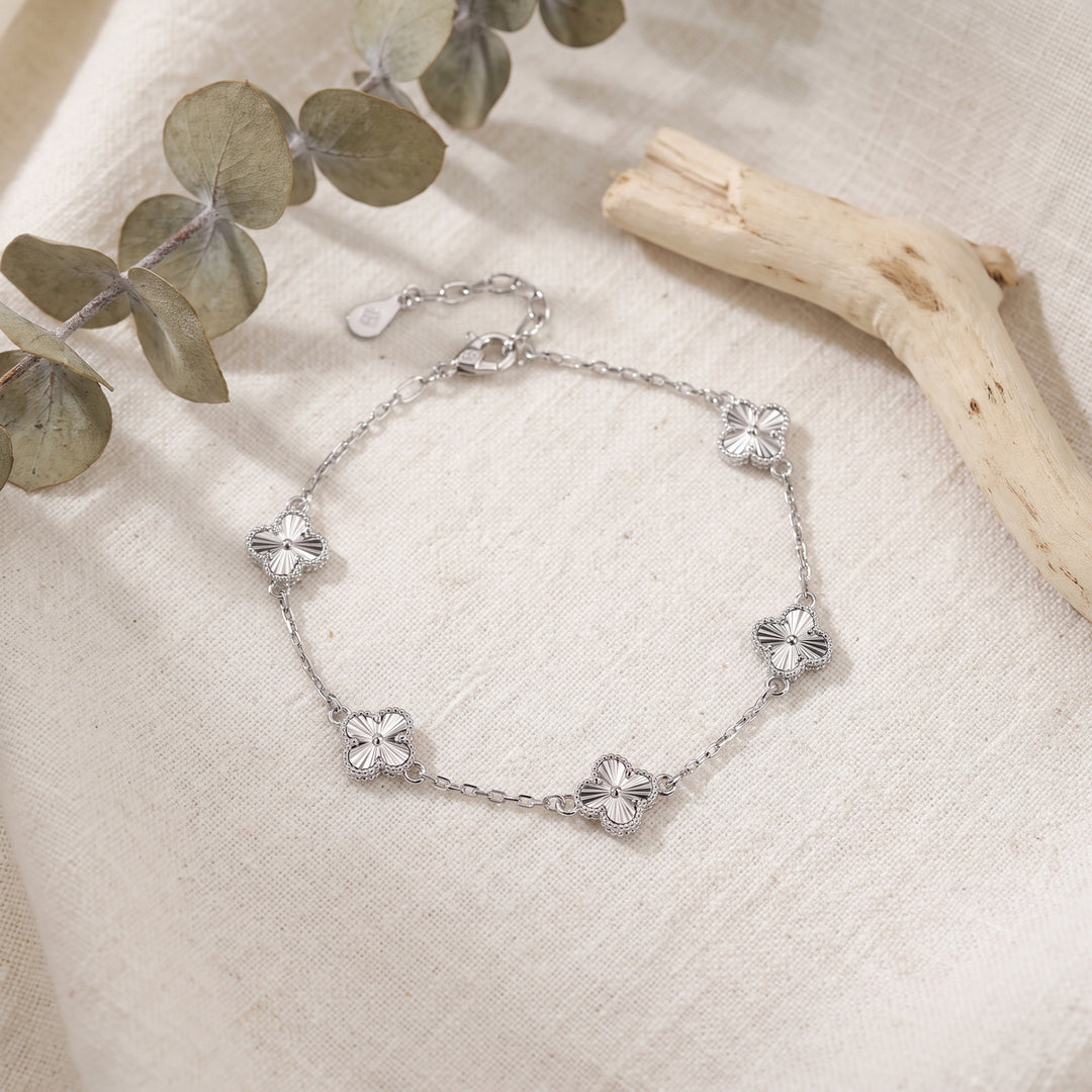 Flowers silver bracelet
