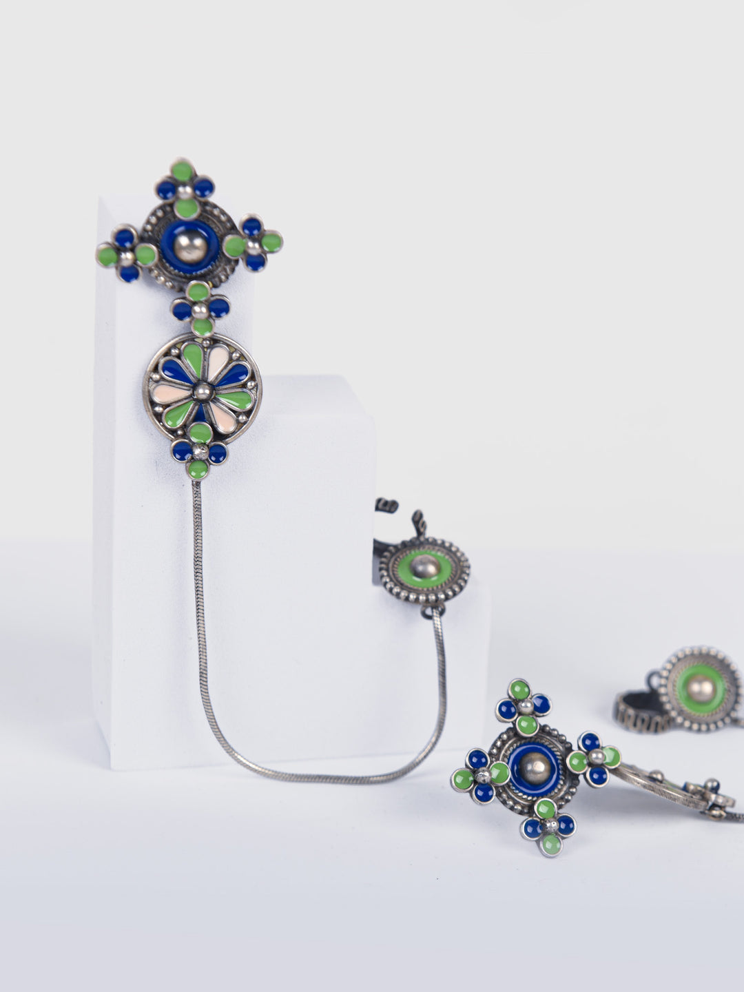 Tantra 925 silver oxidized earring