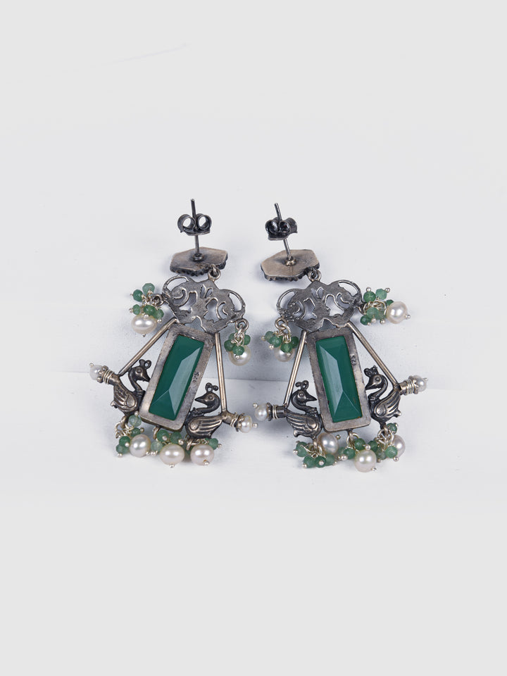 Ridhima 925 silver oxidized earring