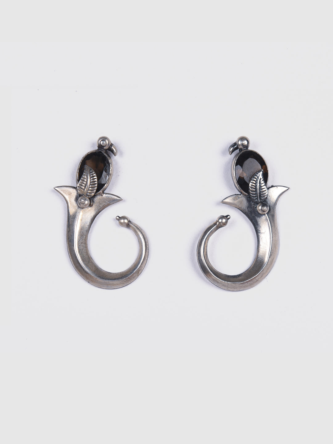 Gitika 925 silver oxidized earring