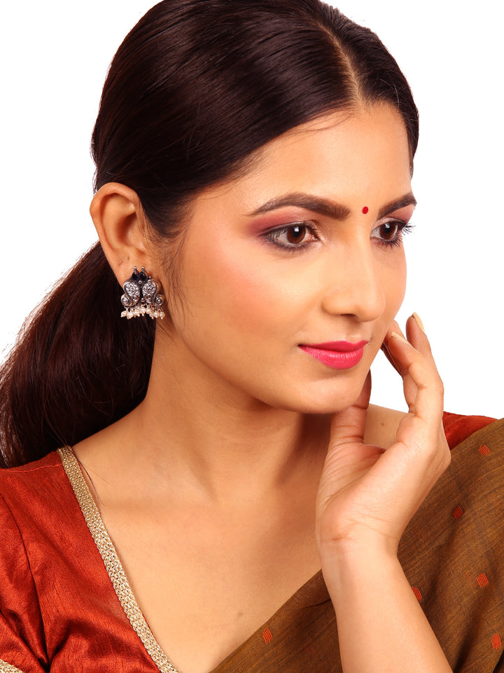 Naina Stud