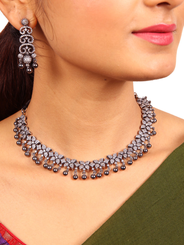 Benitha Necklace