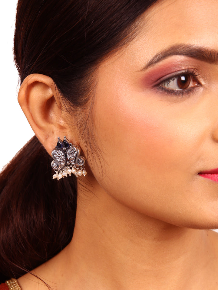 Naina Stud