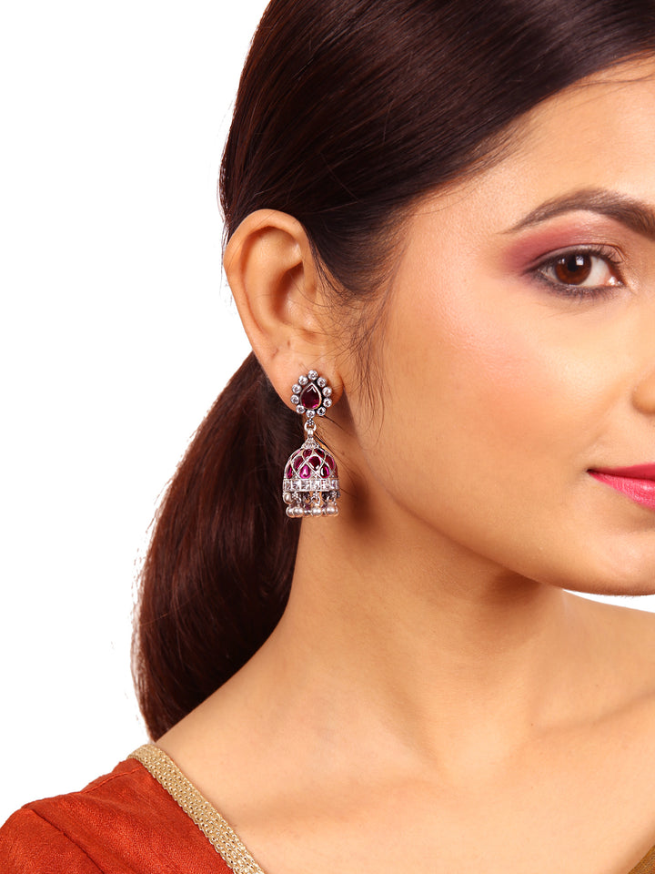 Nigam Jhumka