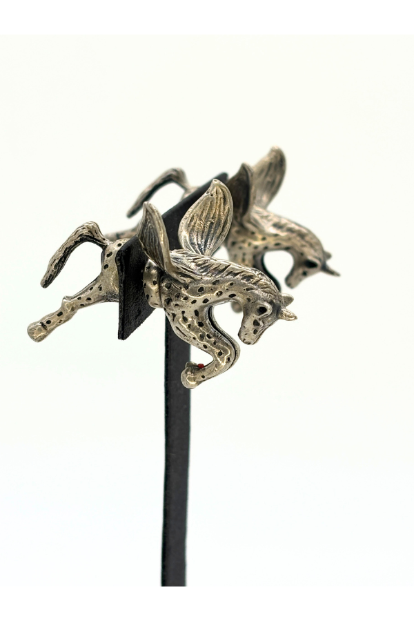 Unicorn earring - 925 silver oxidized