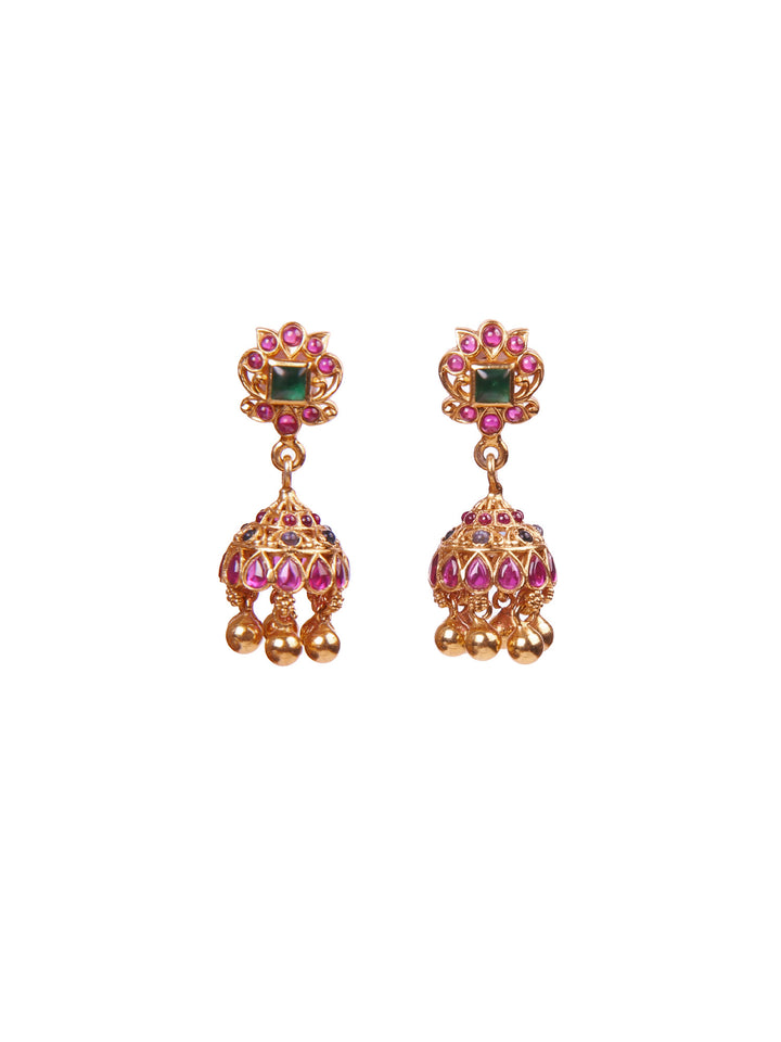 Nainika Jhumka