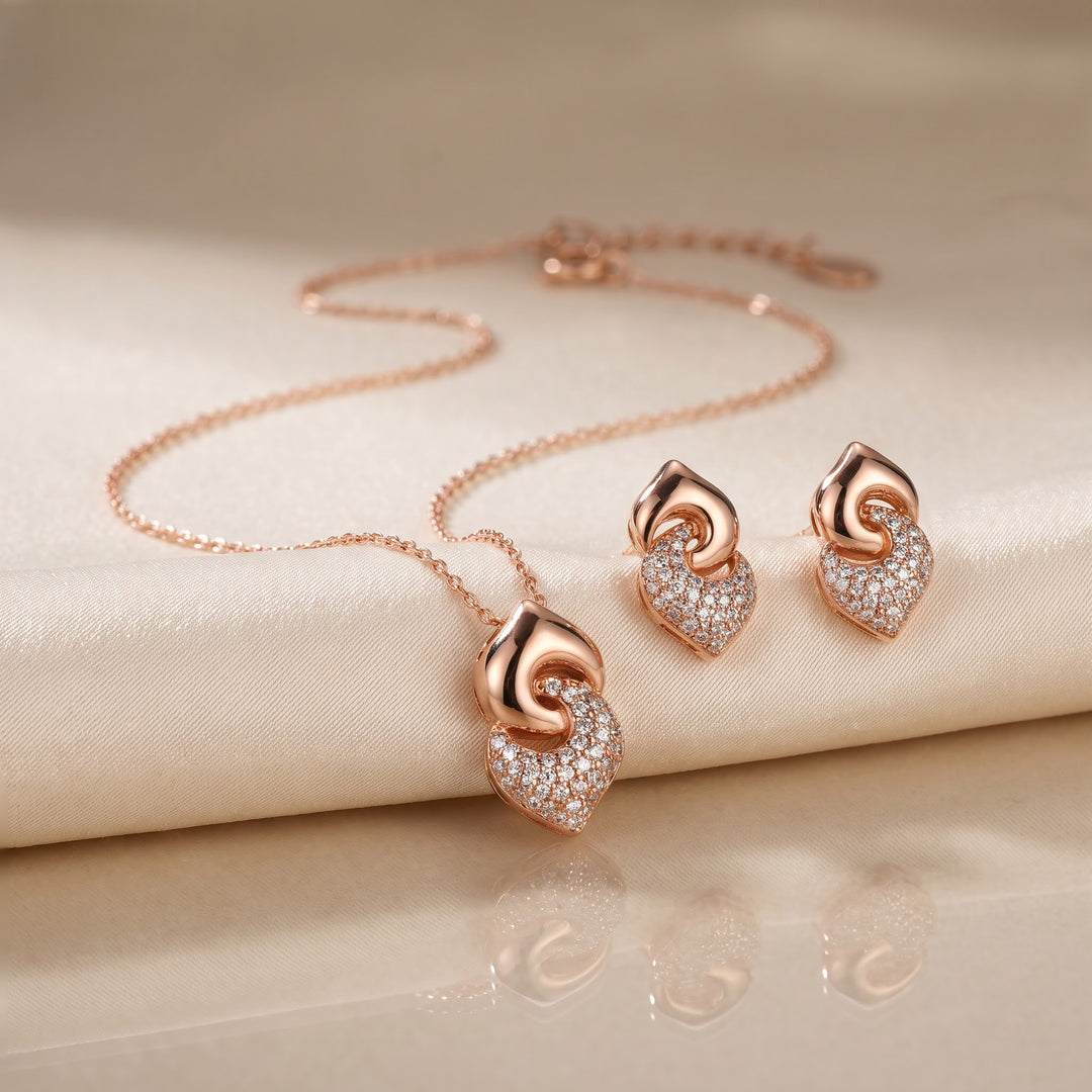 Intertwined Heart 925 Silver Necklace