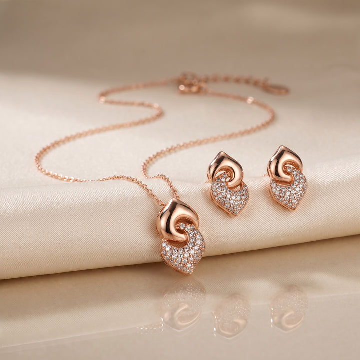 Intertwined Heart 925 Silver Necklace