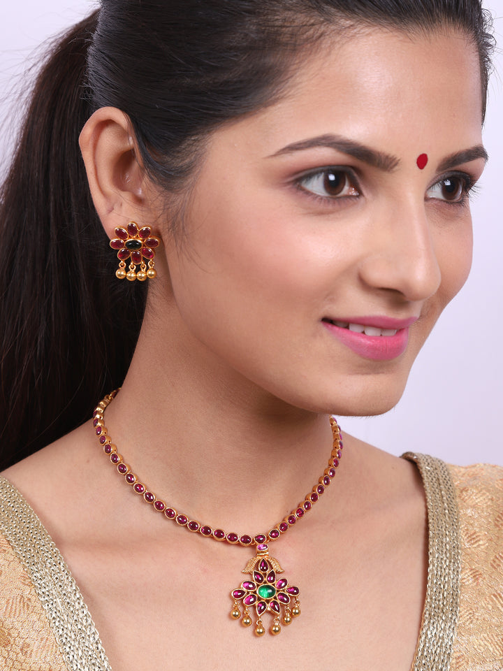 Ishika Necklace