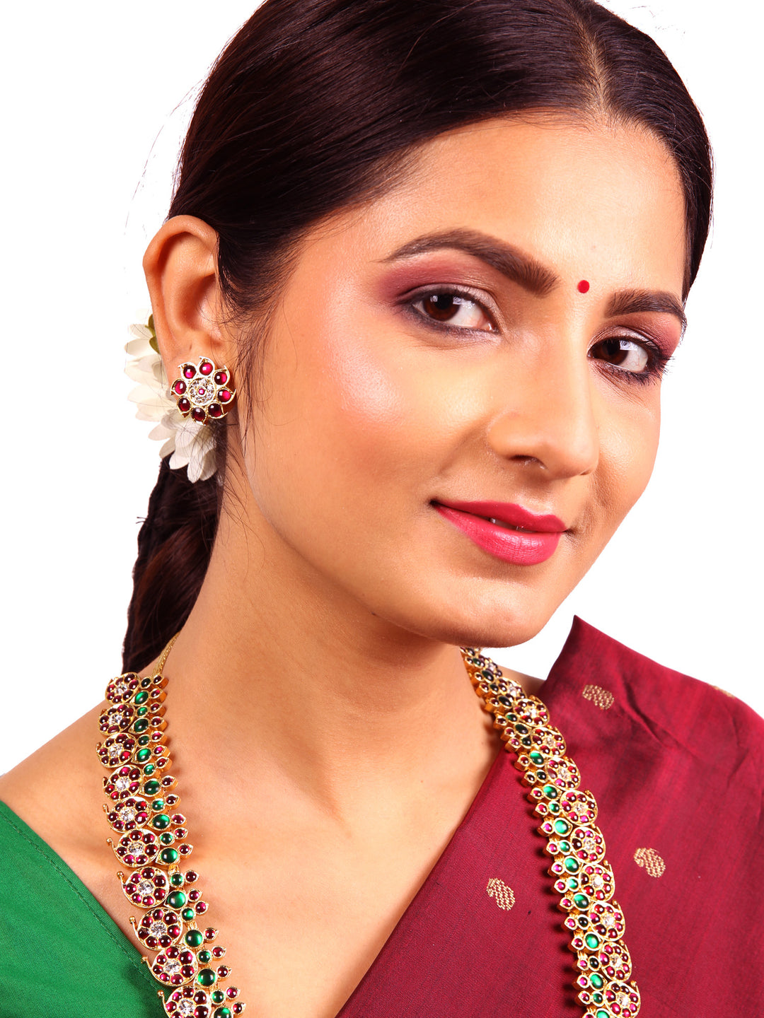 Silver Araku classic round stud
