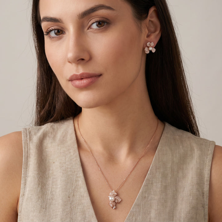 Half-Bloom Flower 925 Silver Necklace