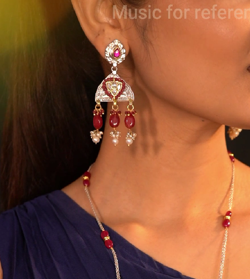 Tuhina 925 silver contemporary Necklace set