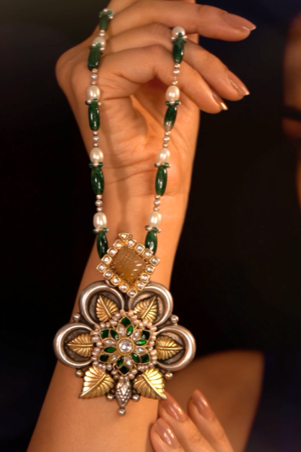 Neisha 925 silver contemporary dual-tone Necklace set