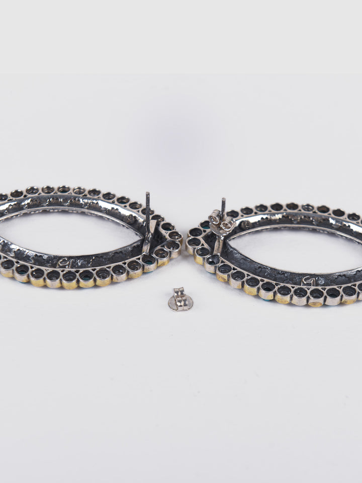 Harshali 925 silver contemporary dual-tone earring