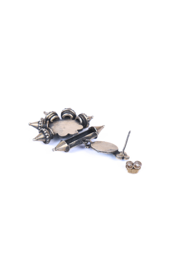 Omaja 925 silver oxidized earring