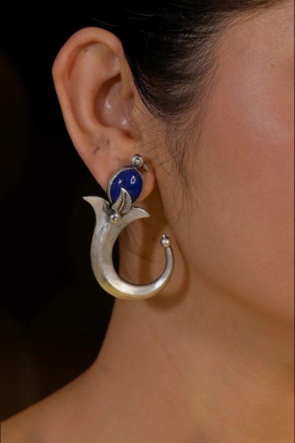 Jivika 925 silver oxidized earring