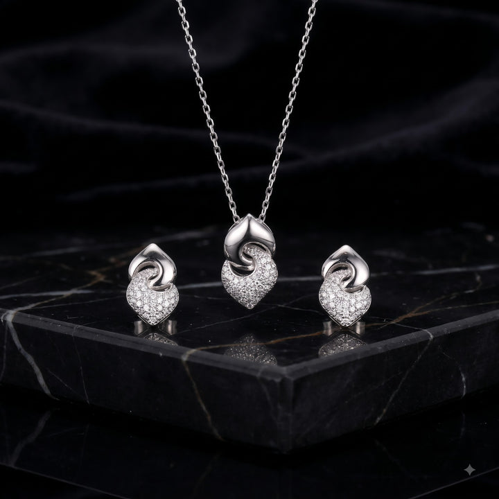 Interlocked Hearts Silver Necklace