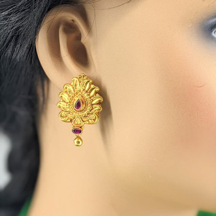 Aadya Earring - 925 silver gold polish