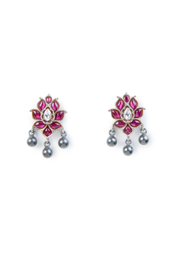 Aarti Stud - 925 silver oxidized