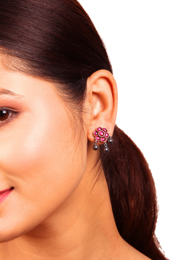 Adhya Stud - 925 silver oxidized