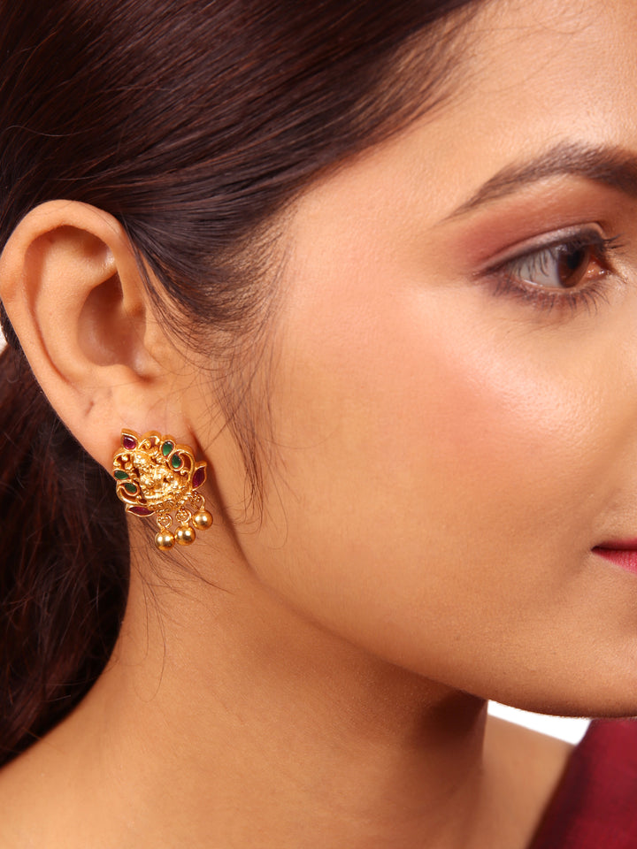 Anagha stud - 925 silver gold polish