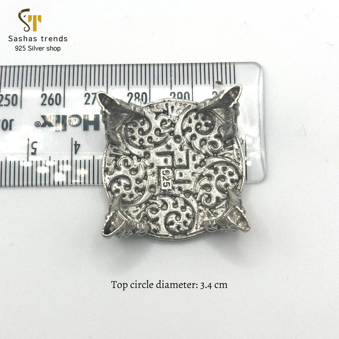 Antique Bajot / Chowki - 925 Silver oxidized - Puja room - God idols - Gifts - Home decor
