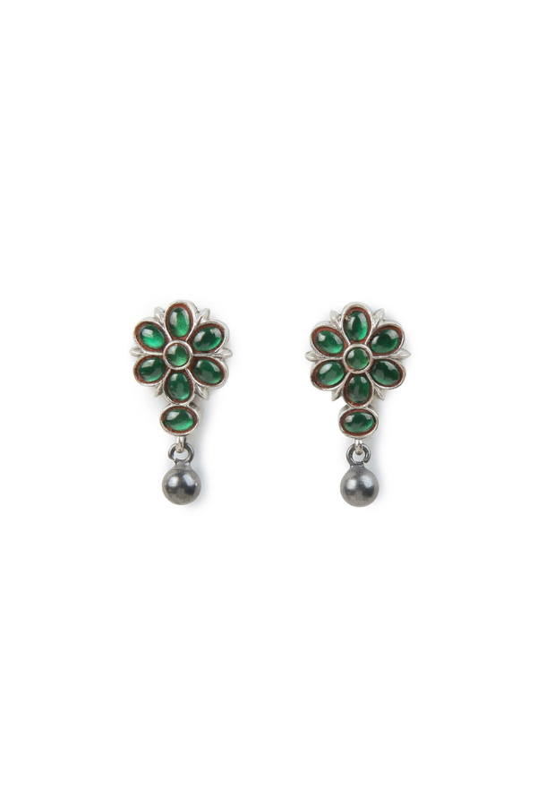 Pair of floral earrings with green gemstones