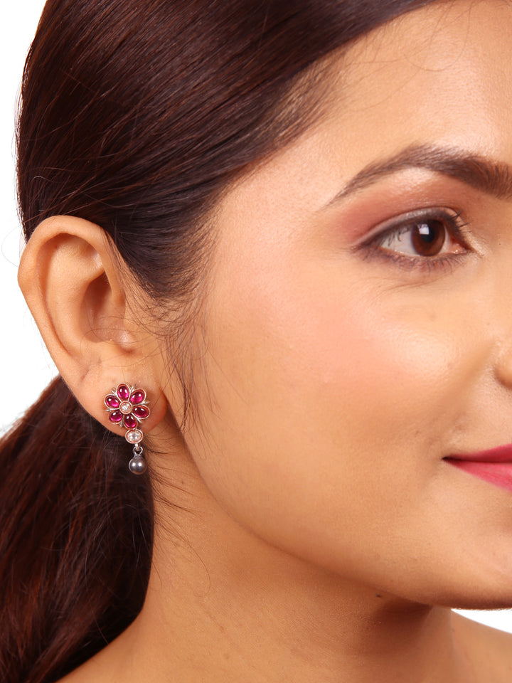 Anula Stud - 925 silver oxidized - Earrings