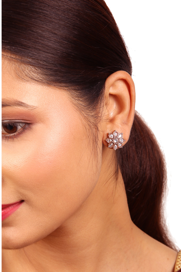 Asha Stud - 925 silver oxidized
