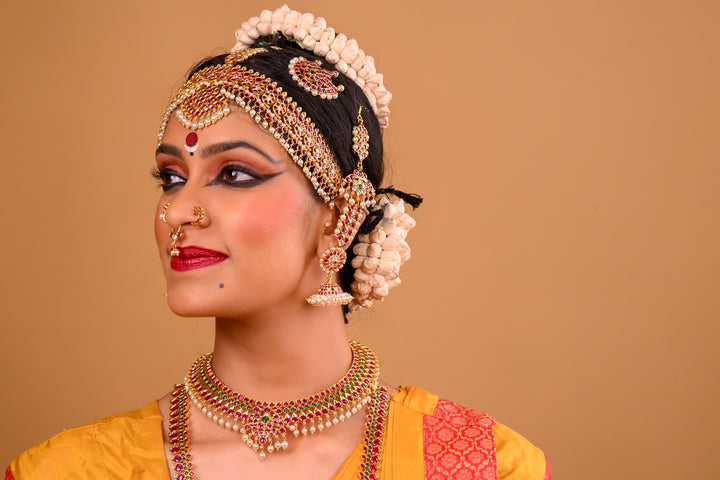Original Dance jewelry, Original Bharatanatyam Jewelry, Original silver jewelry, sterlig silver jewelry, Wedding, bridal jewelry, Kemp head ornaments, Nethichutti. Indian jewelry.  Gifts for her.