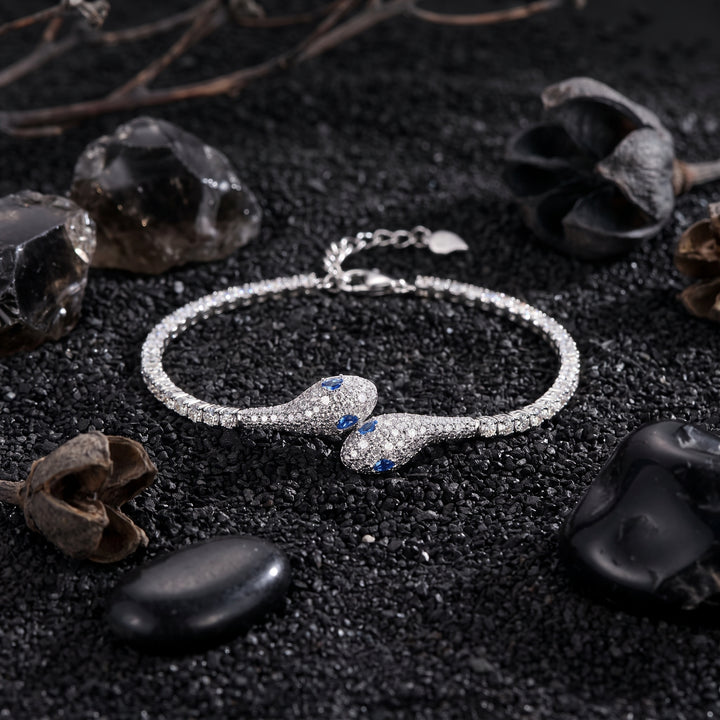 Serpent bracelet