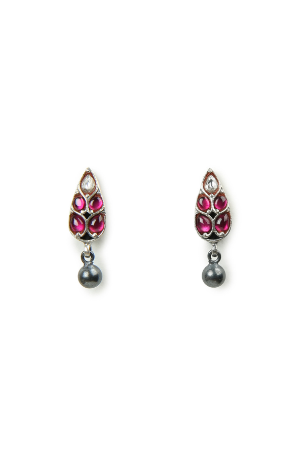 Charvi Stud-925 silver oxidized