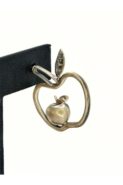 Apple shaped silver stud.