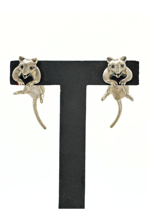 Possum Stud - 925 silver oxidized