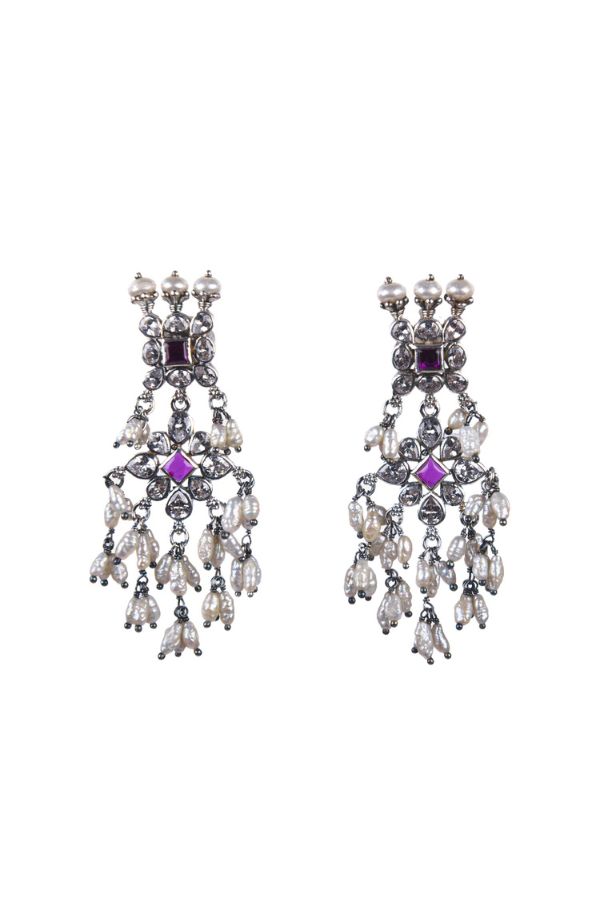 Pair of chandelier earrings with ruby gemstones 