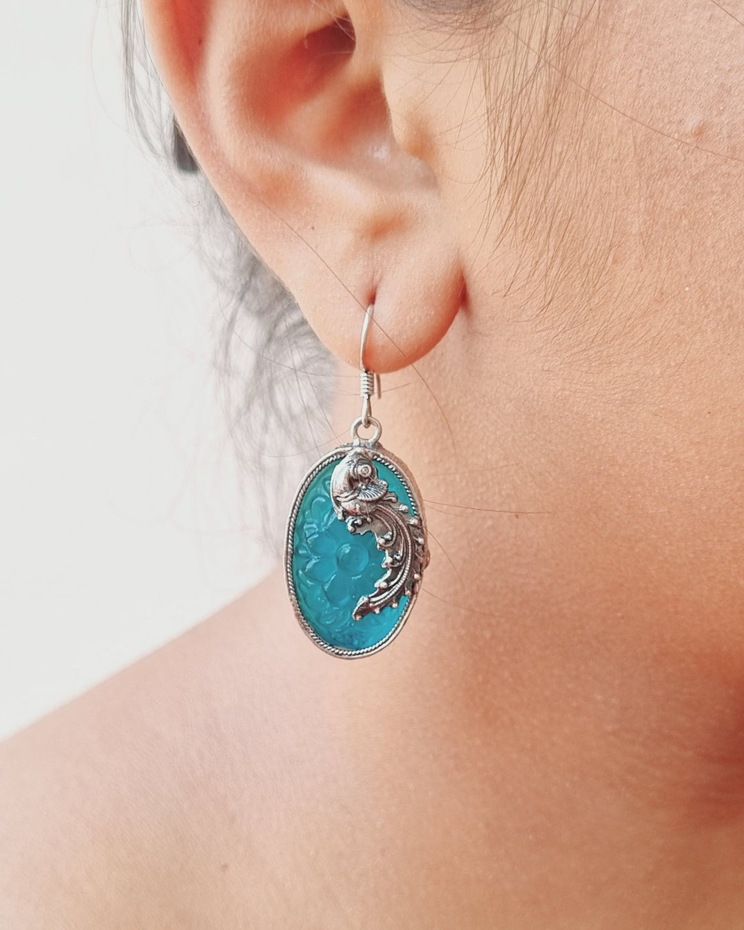 Sterling silver earring, 925 silver jewelry, Green stone earring, Navarathri, Christmas, Festival collection, Daily wear, Gifts