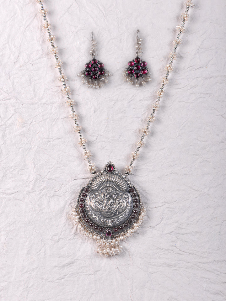 Hari Krishna pendant with chain - 925 oxidized silver