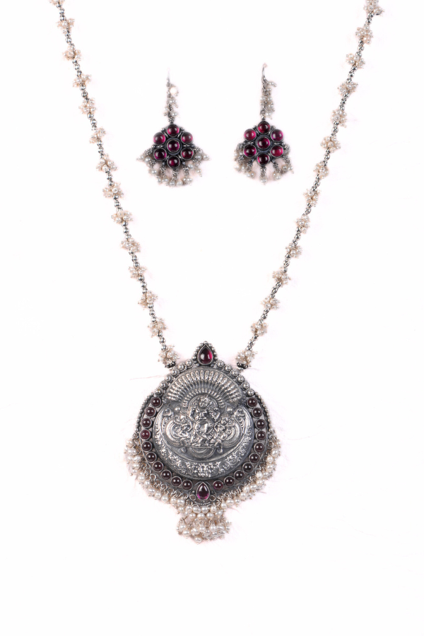 Hari Krishna pendant with chain - 925 oxidized silver