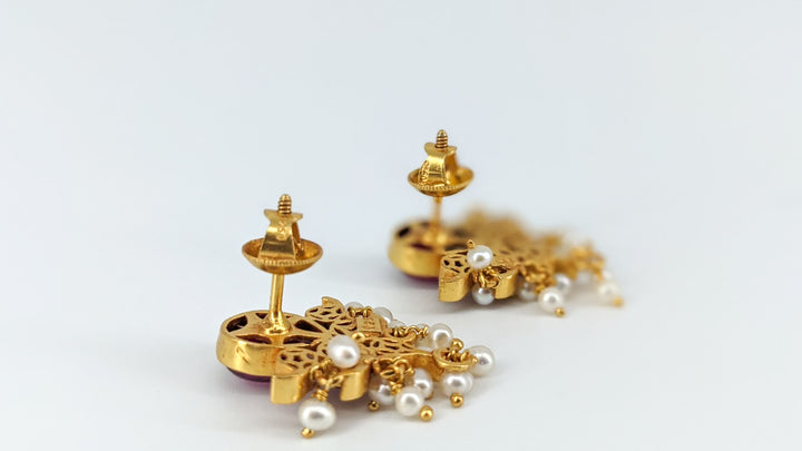 Sai Earring