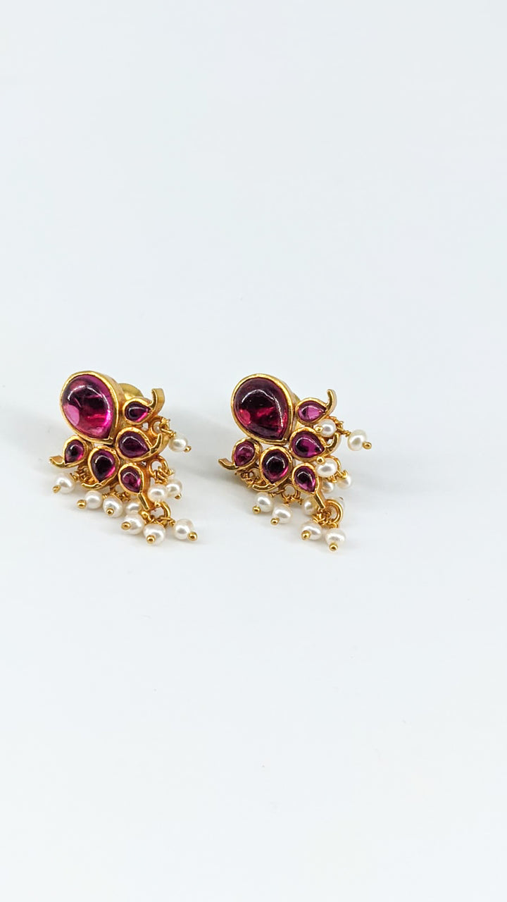 Sai Earring