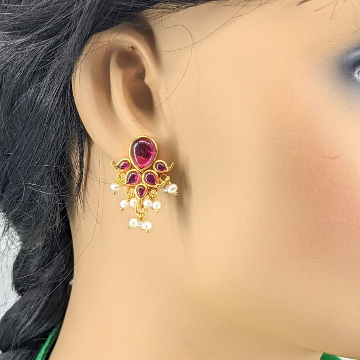 Sai Earring
