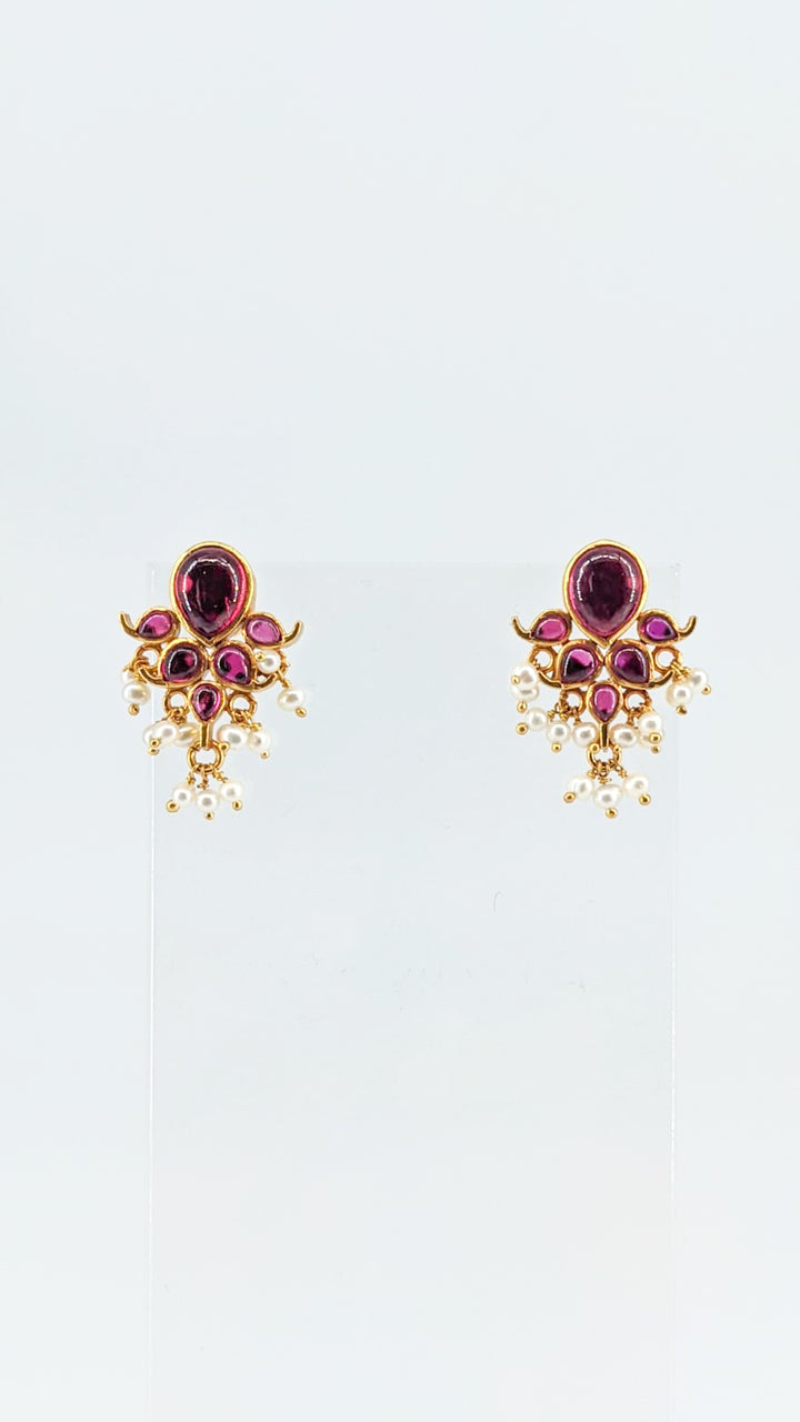 Sai Earring