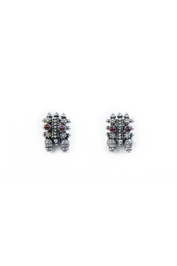 Indira Necklace - 925 oxidized silver