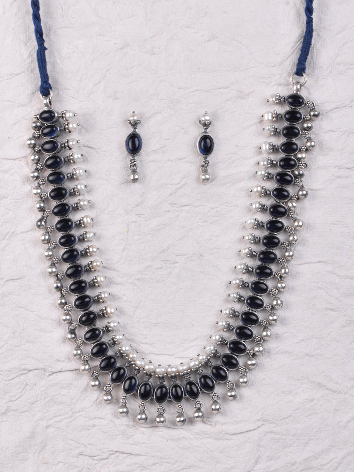 Iniya Necklace - 925 oxidized silver