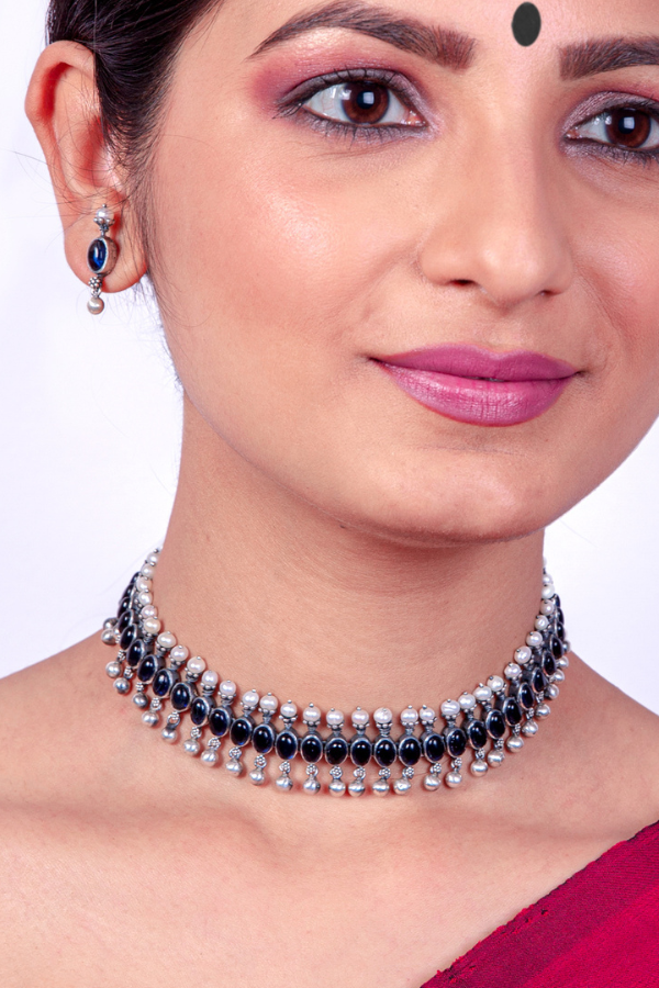 Iniya Necklace - 925 oxidized silver