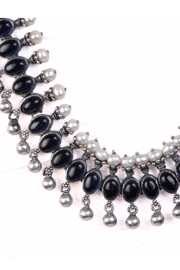 Iniya Necklace - 925 oxidized silver