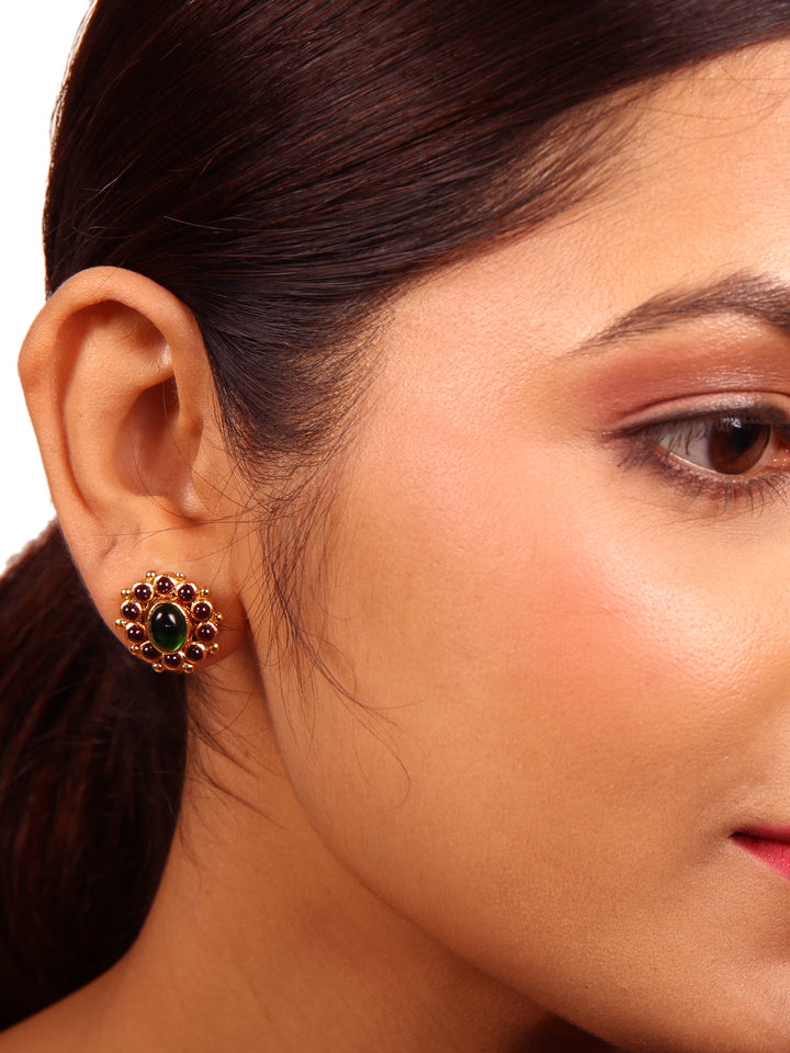 Isha Stud - 925 silver gold polish