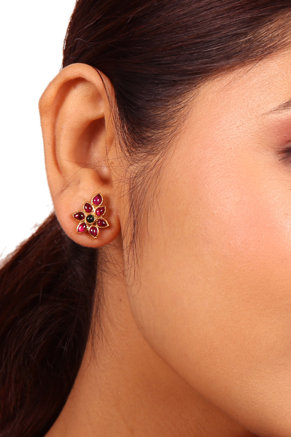 Keya Stud - 925 silver gold polish