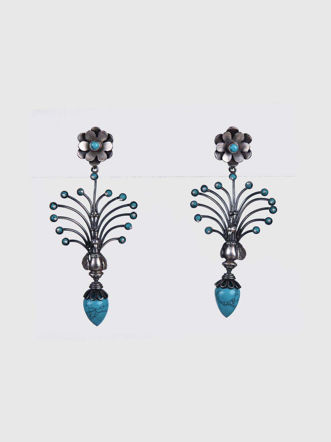 Mitu 925 silver oxidized earring